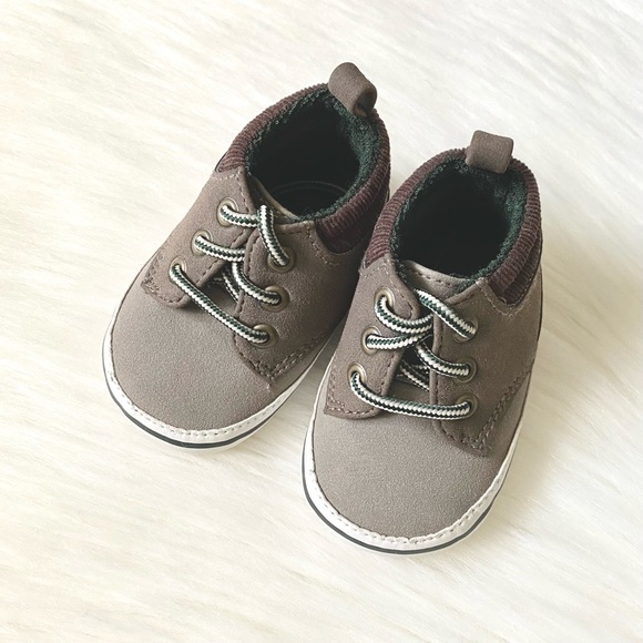 (❤️3/$30) Very cute baby shoes - Picture 2 of 7